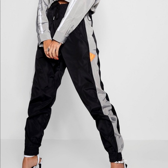 Boohoo Joggers Never Worn! - Picture 1 of 6